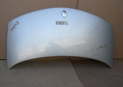 Renault Espace III anno 2002 cofano motore