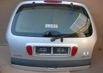 Renault Espace III anno 2002 portellone post.